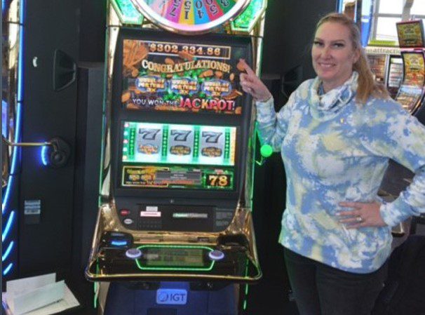Une texane empoche un jackpot de 300 000 dollars à l’aéroport de Las Vegas