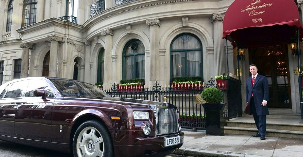 Londres : le prestigieux casino « Les Ambassadeurs » poursuit Yu Songbo